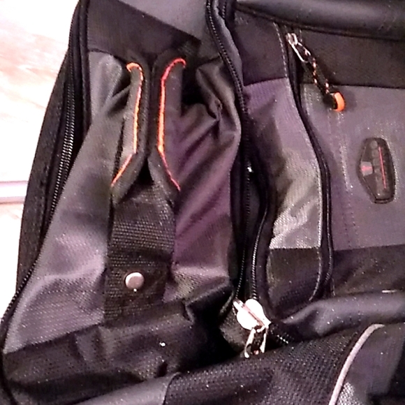 Ricardo travel bad - Picture 2 of 3